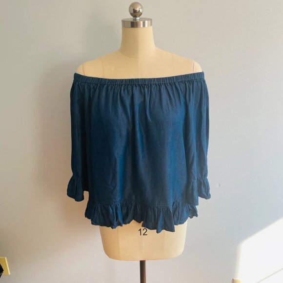 Jane and Delancey Chambray Off The Shoulder Denim Top- Size Large - Picture 1 of 5